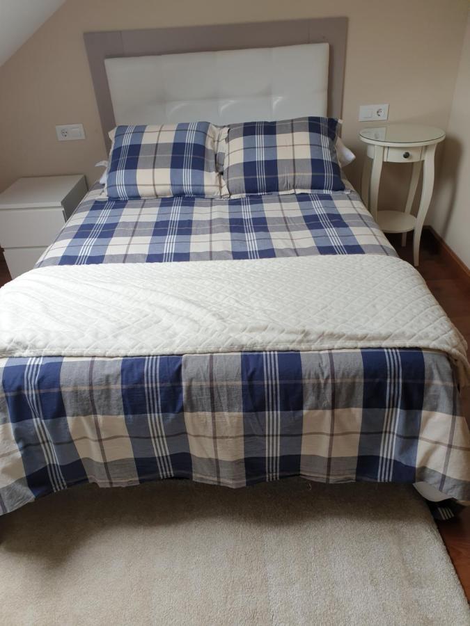 Apartmán Atico Cine Colon Ribadeo Exteriér fotografie